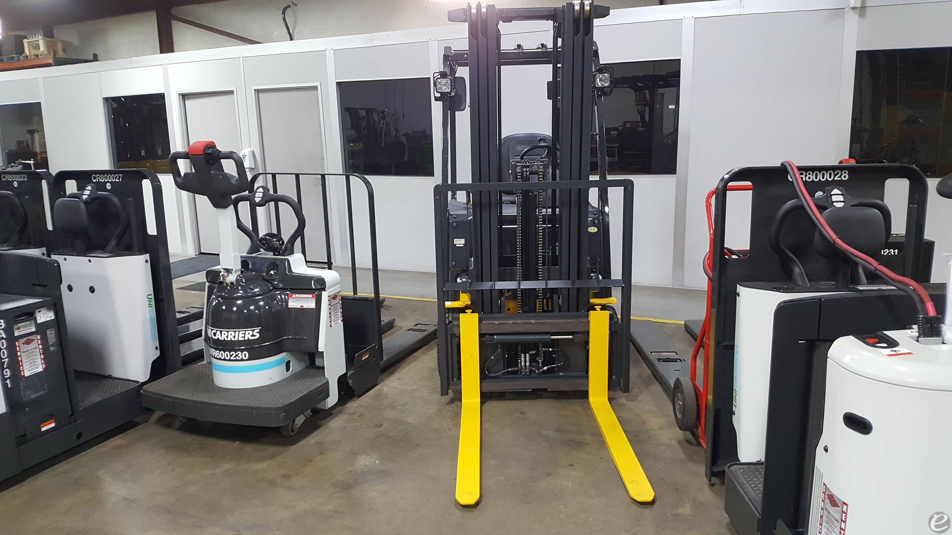 2021 Komatsu FB18MU-12 Electric Forklift - 123Forklift