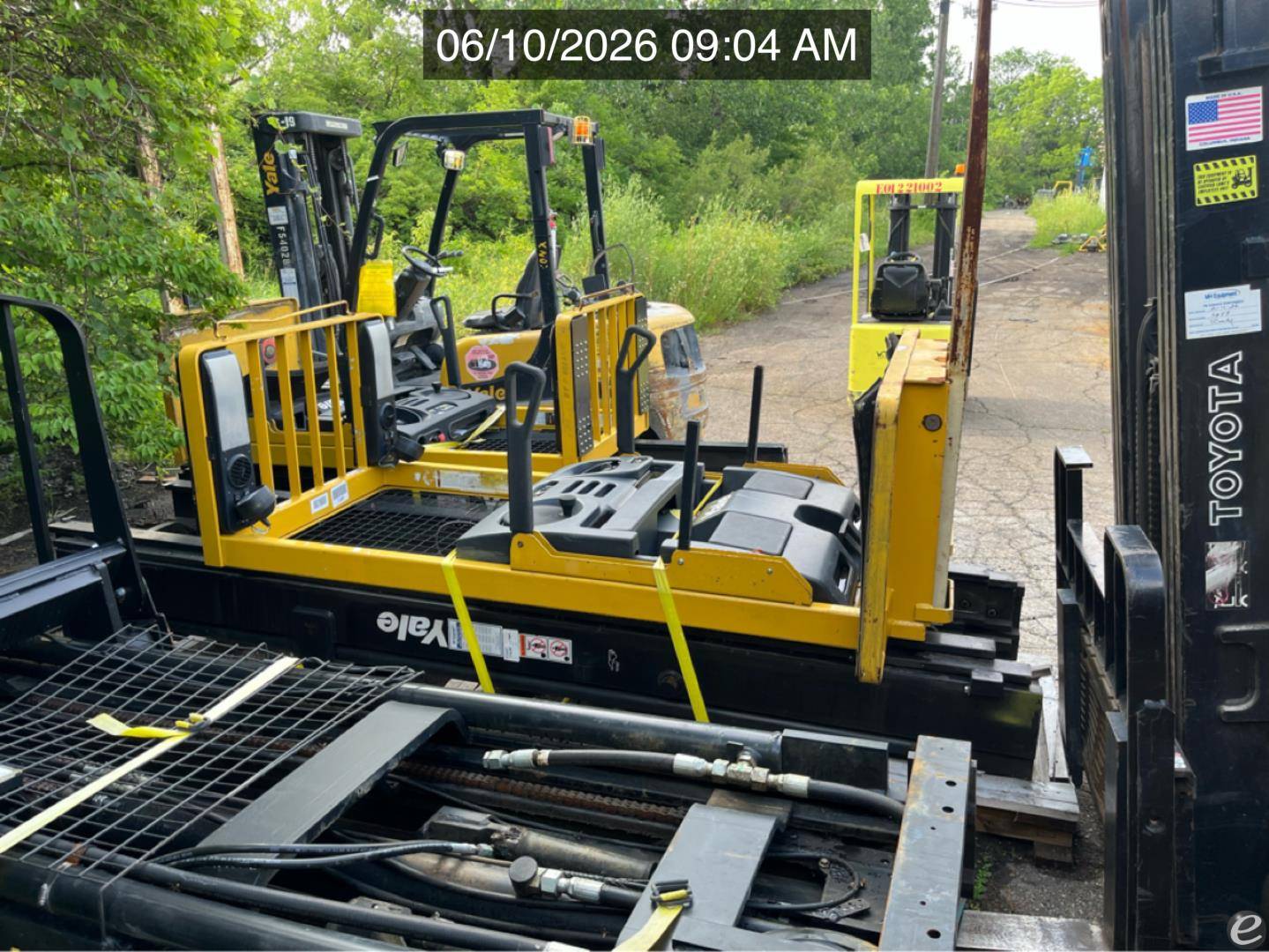 2006 Yale OS030BE