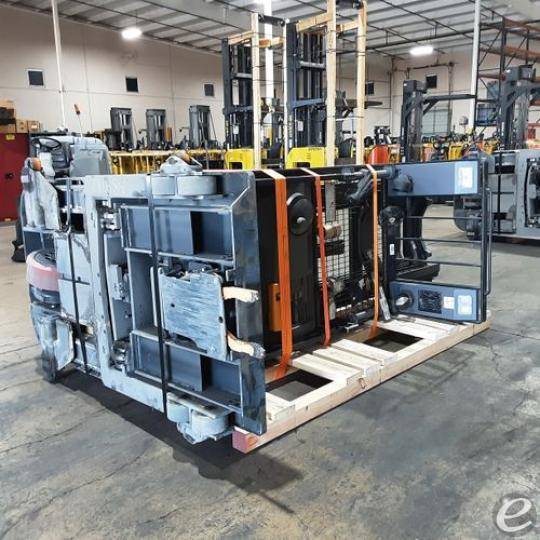 2016 Crown SP4030-30 Electric Order Picker - 123Forklift