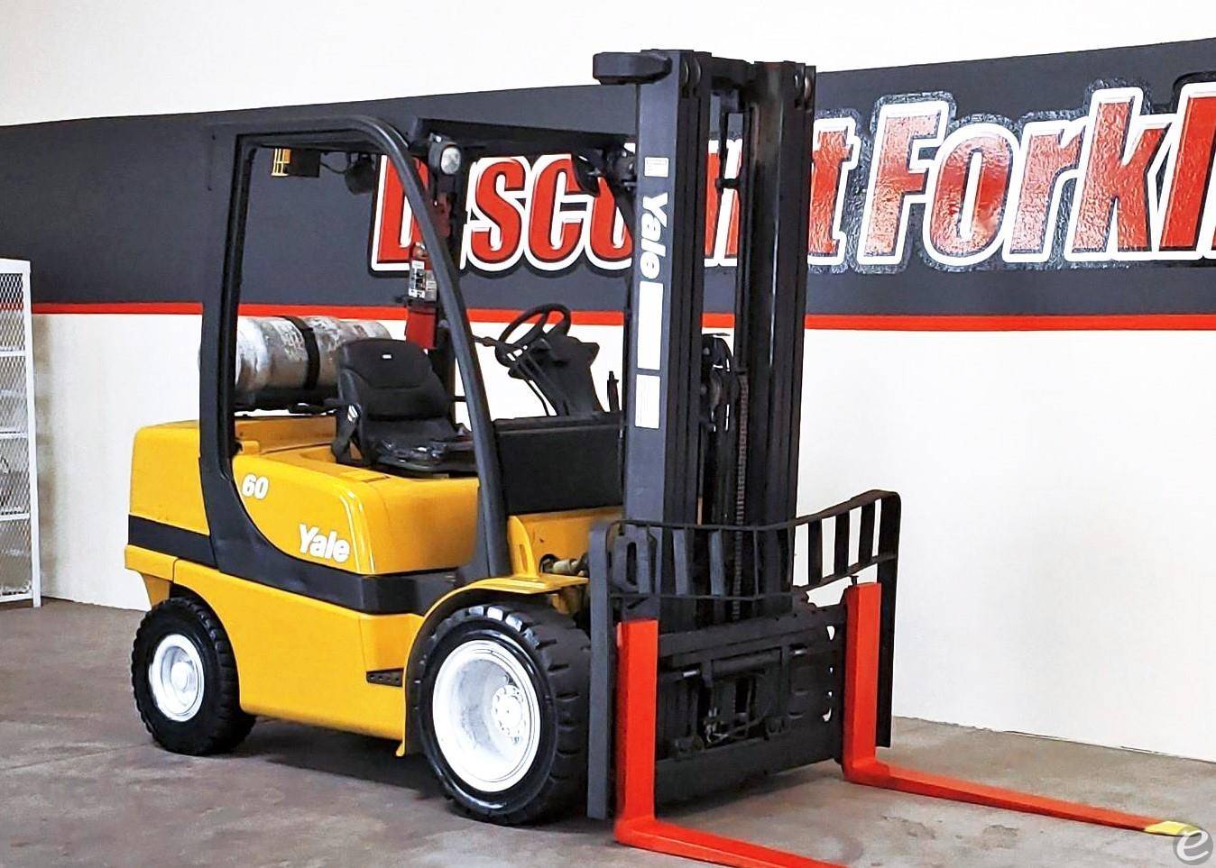 2016 Yale GLP060VXEVSE093 LP Gas Forklift - 123Forklift