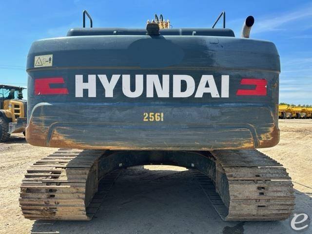 2019 Hyundai HX260L