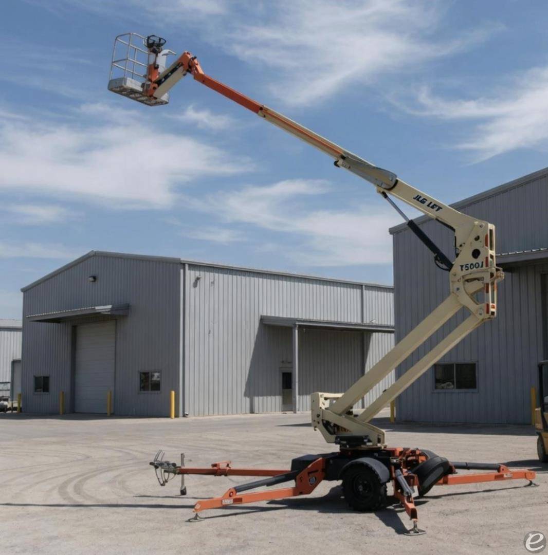 2019 JLG T500J