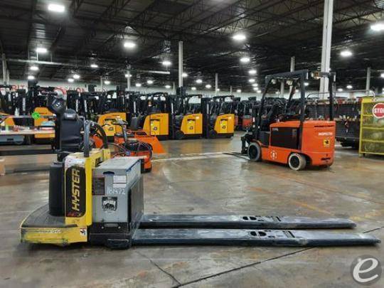 2017 Hyster B80ZHD Electric Forklif...
