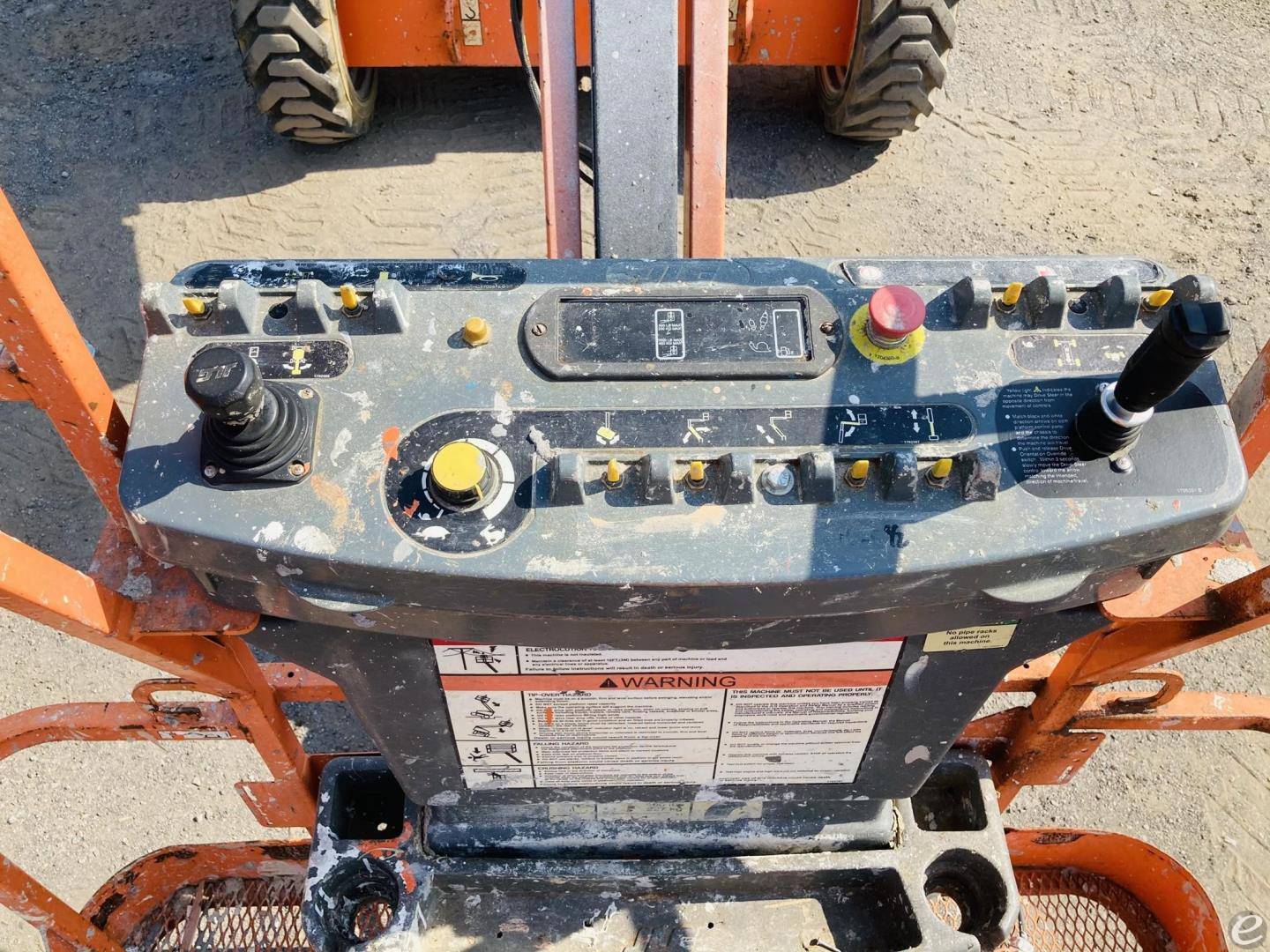 2015 JLG 340AJ