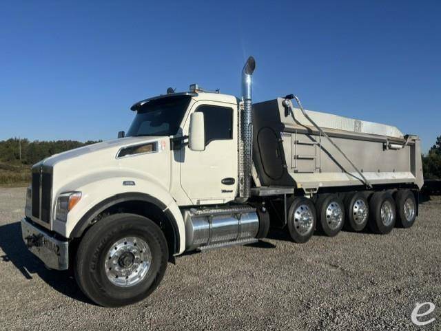 2023 Kenworth T880S