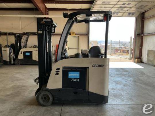 2021 Crown RC5555-40