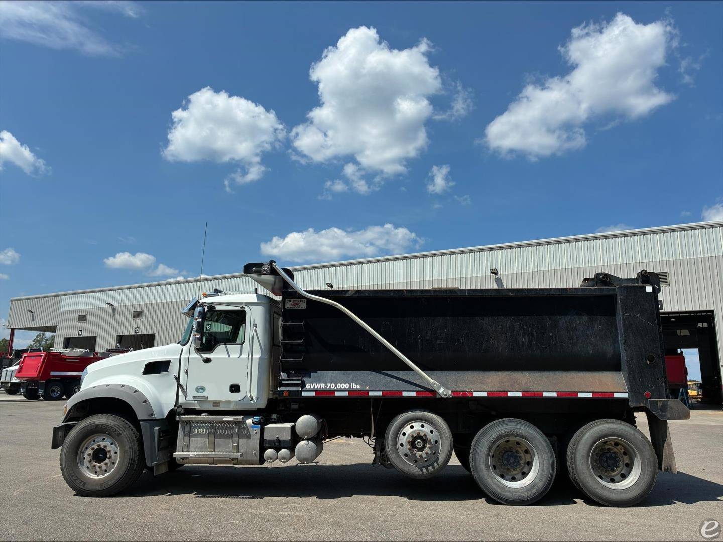2020 Mack GRANITE 64FR