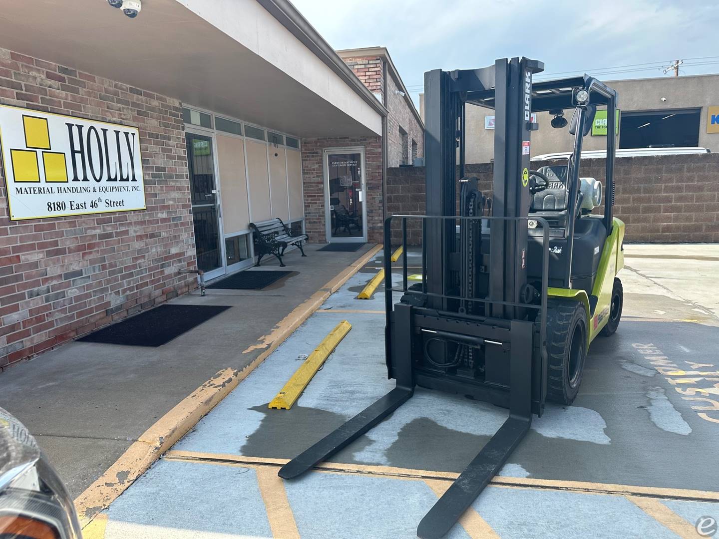 2018 Clark S30L LP Gas Forklift - 123Forklift