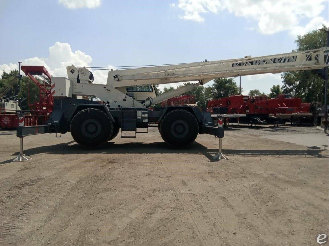 2014 Terex RT555