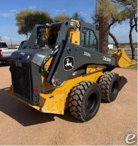 2020 John Deere 332G