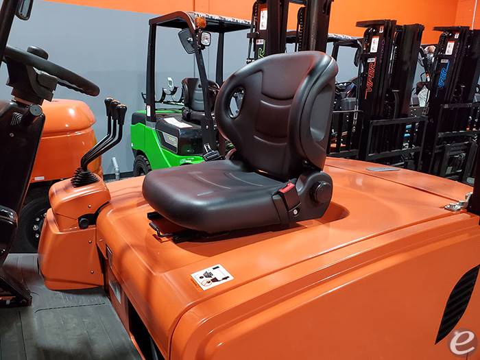 2026 Viper Lift Trucks FB30