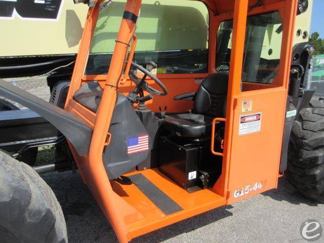 2017 JLG G15-44A