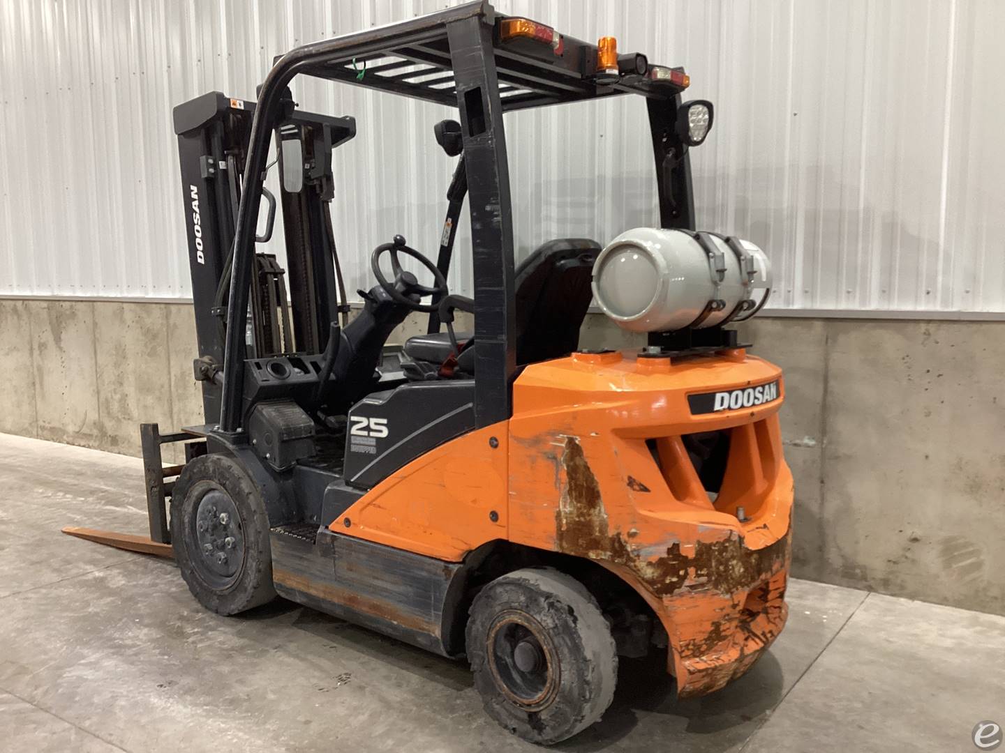 2023 Doosan G25E-7		
