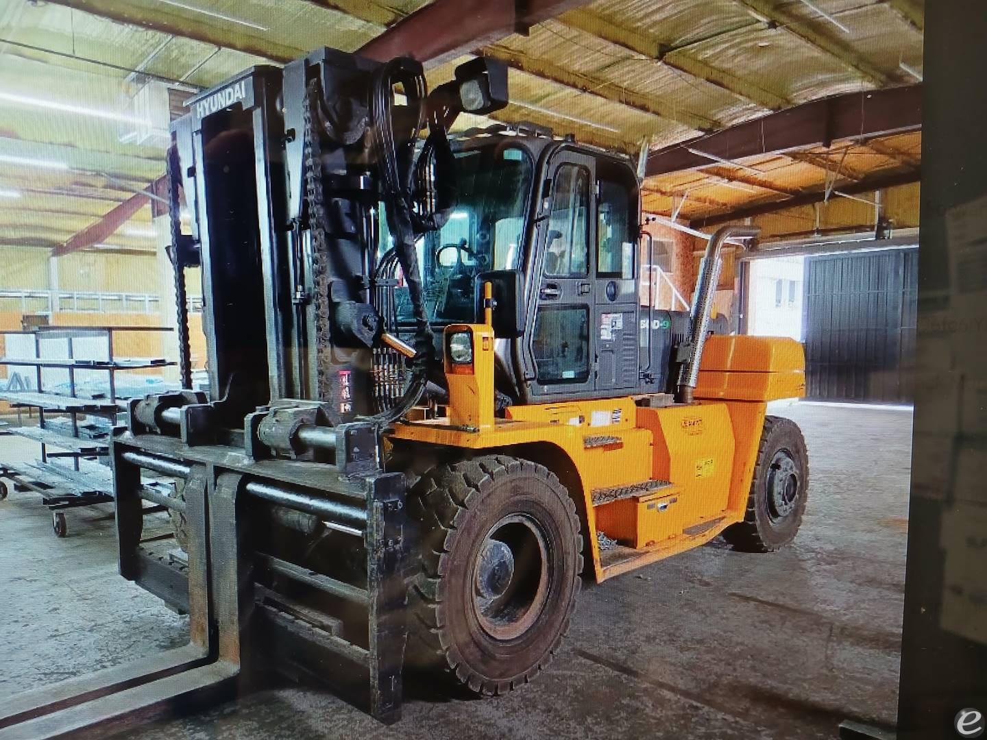 2018 Hyundai 160d-9