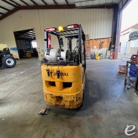 2018 Hyundai 25LC-7A