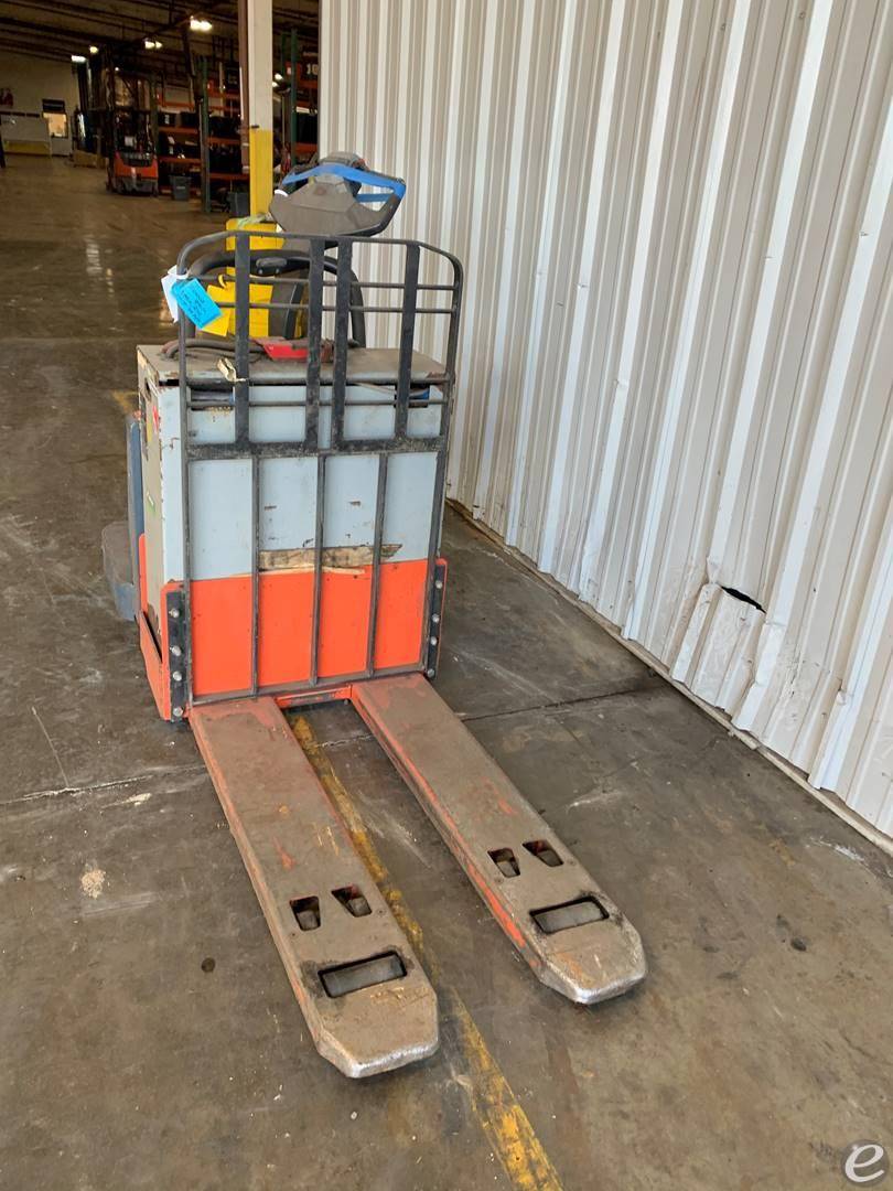 2017 Toyota 8HBE30 Electric Forklift - 123Forklift