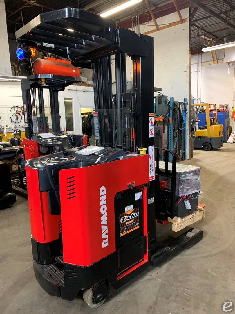2002 Raymond EASIR45TT Electric Reach Truck - 123Forklift