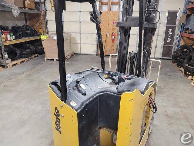 2017 Yale ESC030AD Electric Forklift - 123Forklift