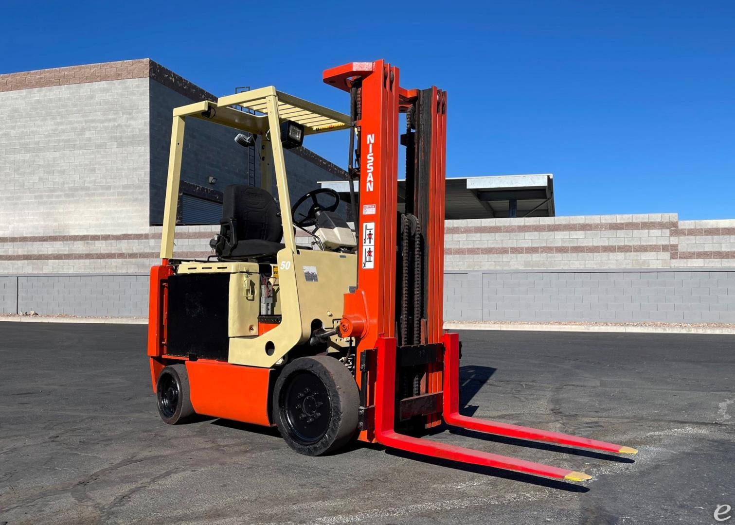 1994 Nissan                                             E5000 Electric Forklift - 123Forklift