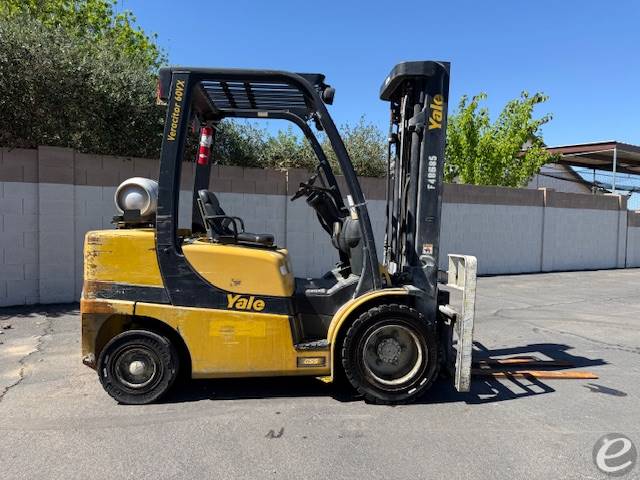 2016 Yale GLP060VX