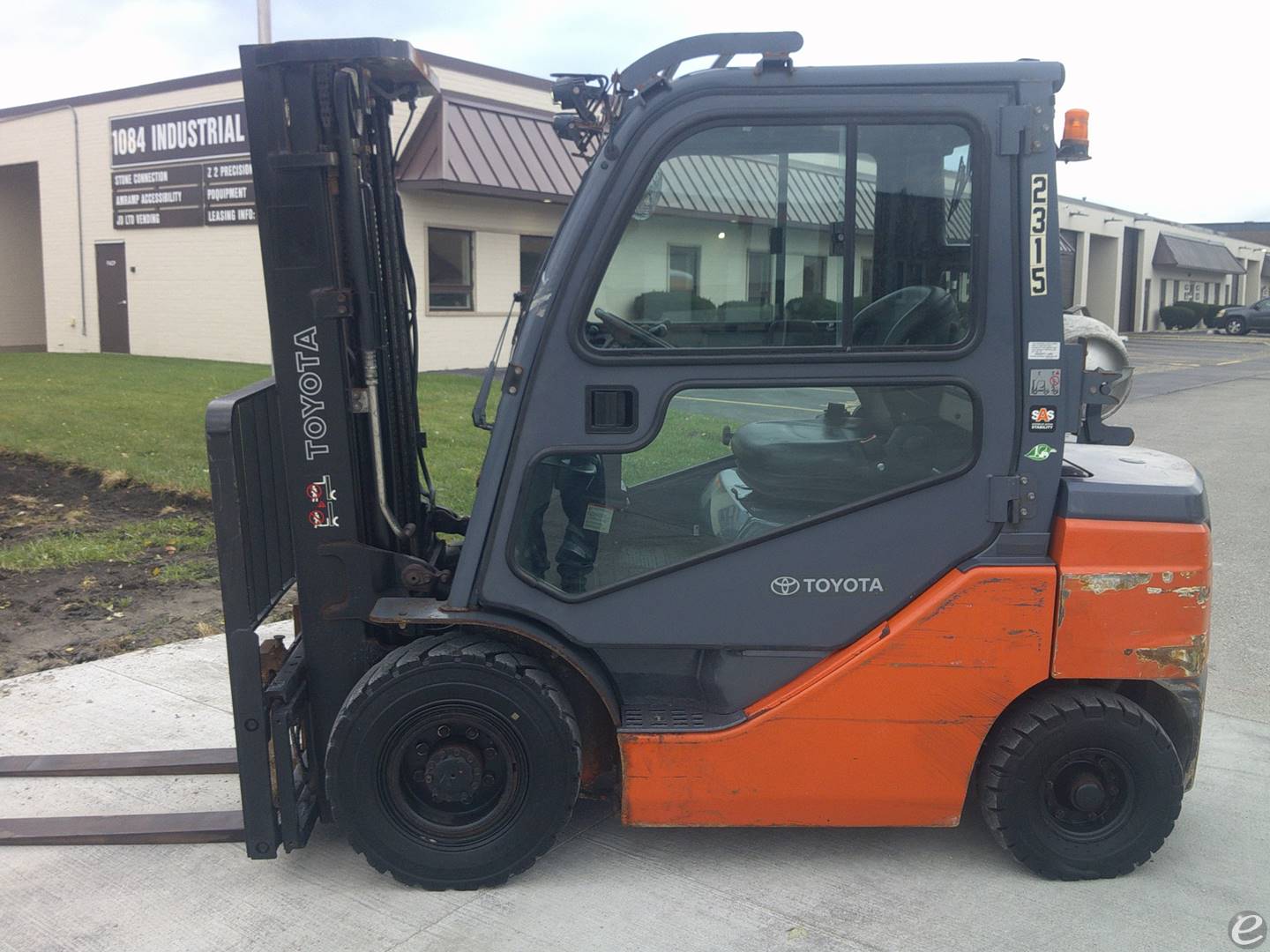 2023 Toyota 50-8FGU25