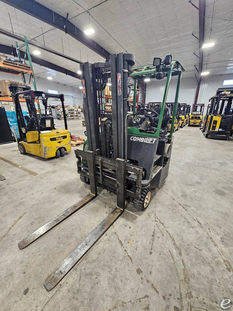 2019 LP Gas Combilift Internal Combustion Sideloader (Bi-Directional ...