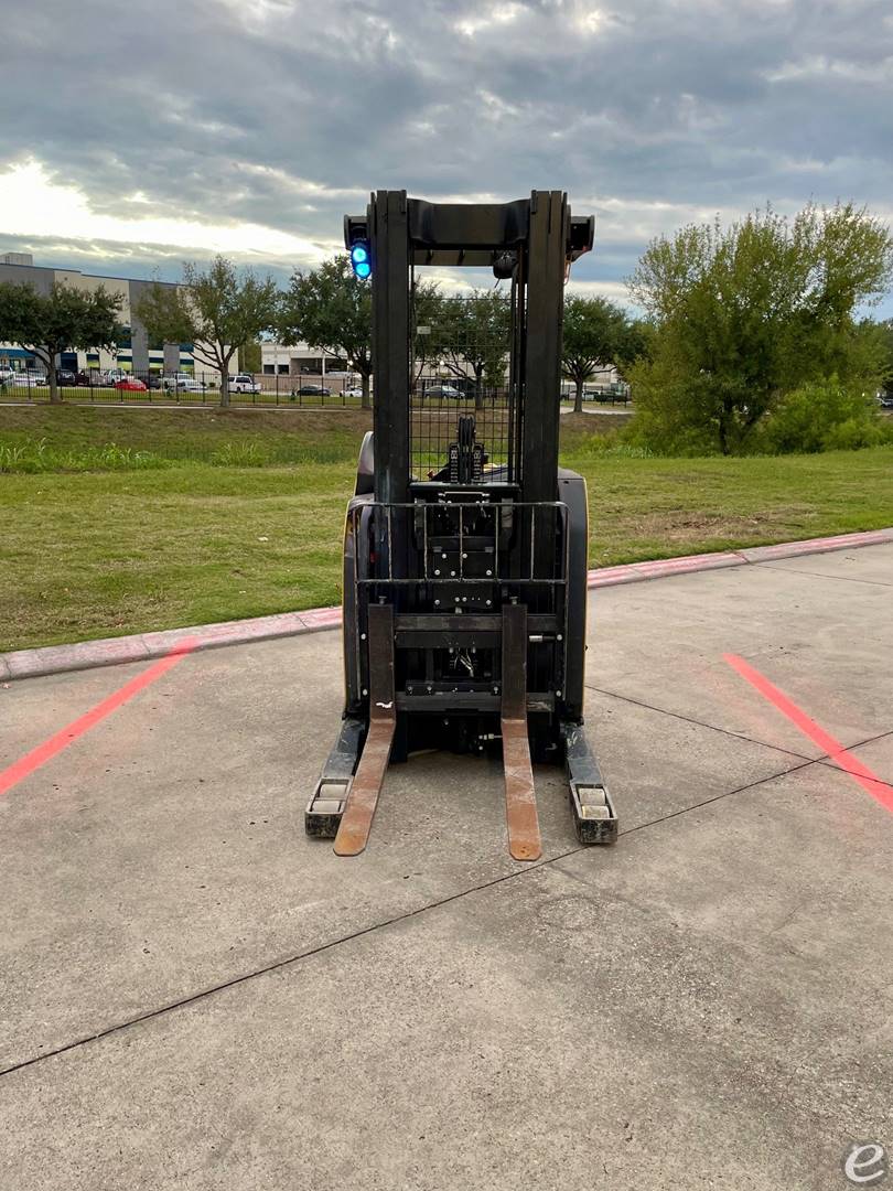 2020 Yale NR045EB Electric Reach Truck - 123Forklift