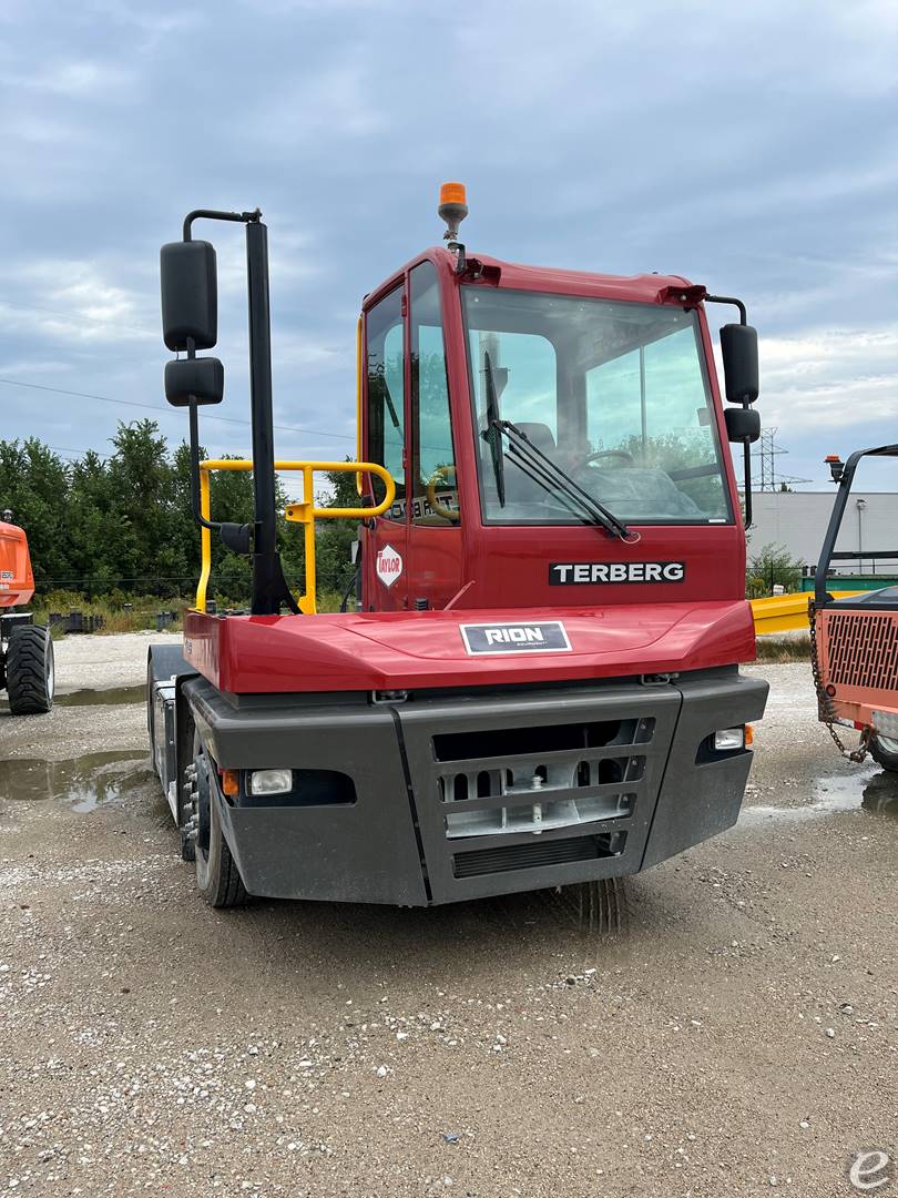 2024 Terberg YT223
