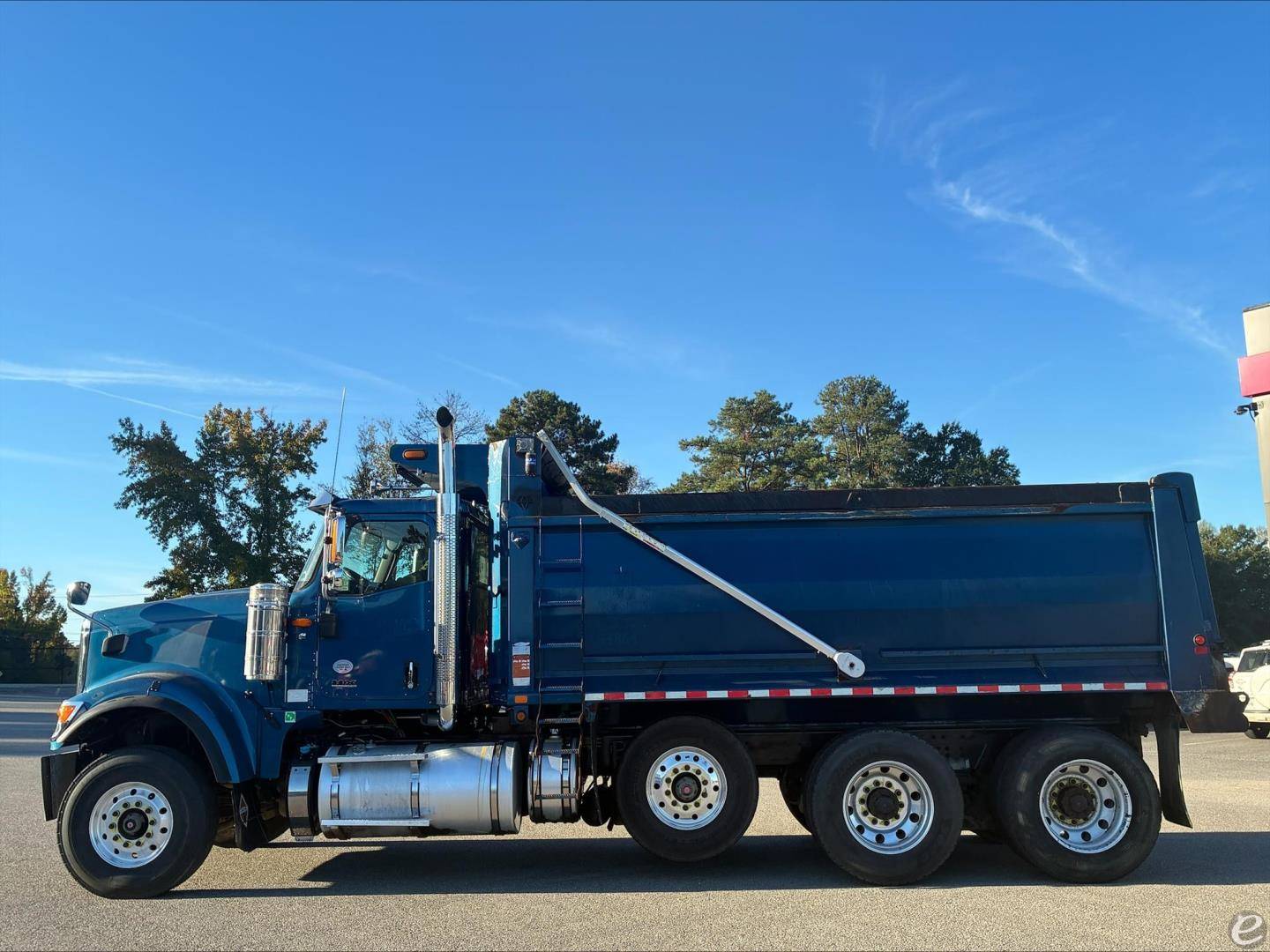 2020 International HX
