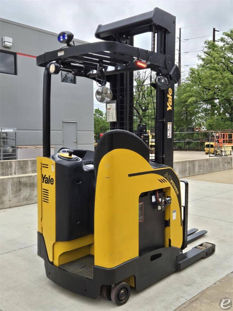 2017 Yale NR045EB Electric Reach Truck - 123Forklift