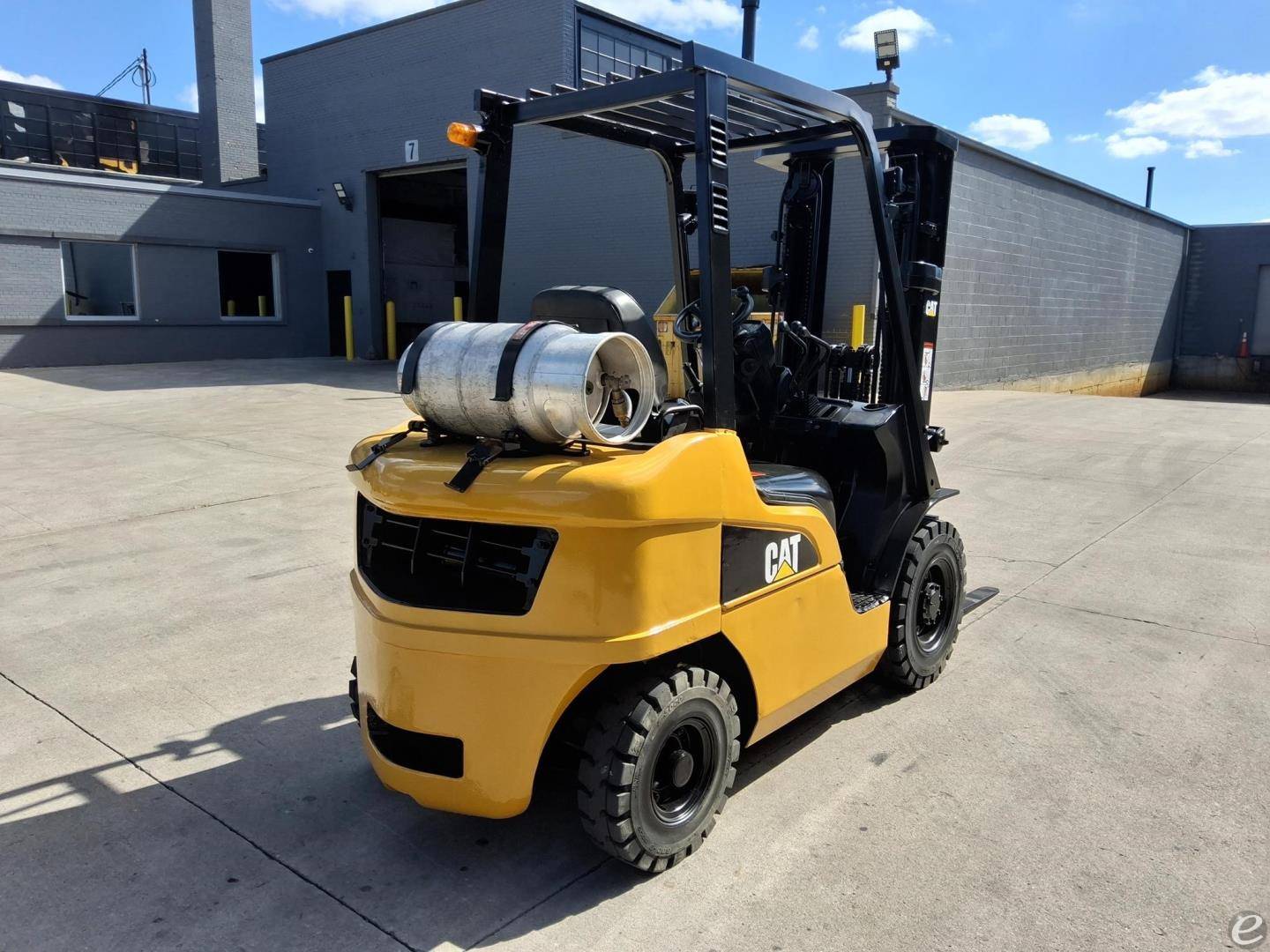 2021 Cat GP25N