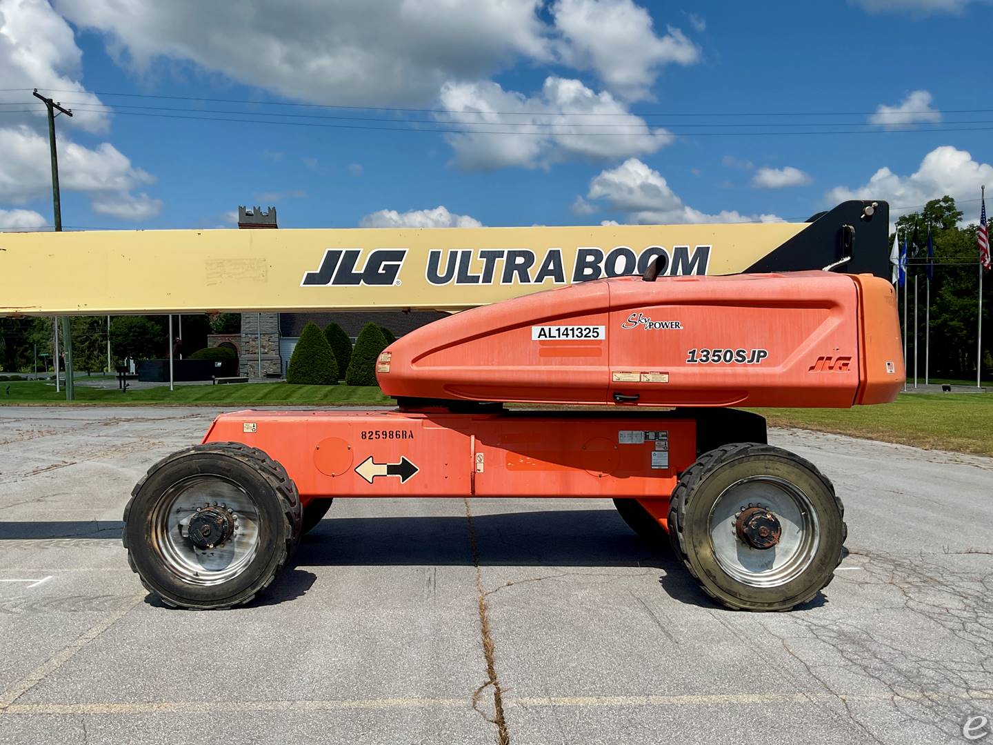 2017 JLG 1350SJP