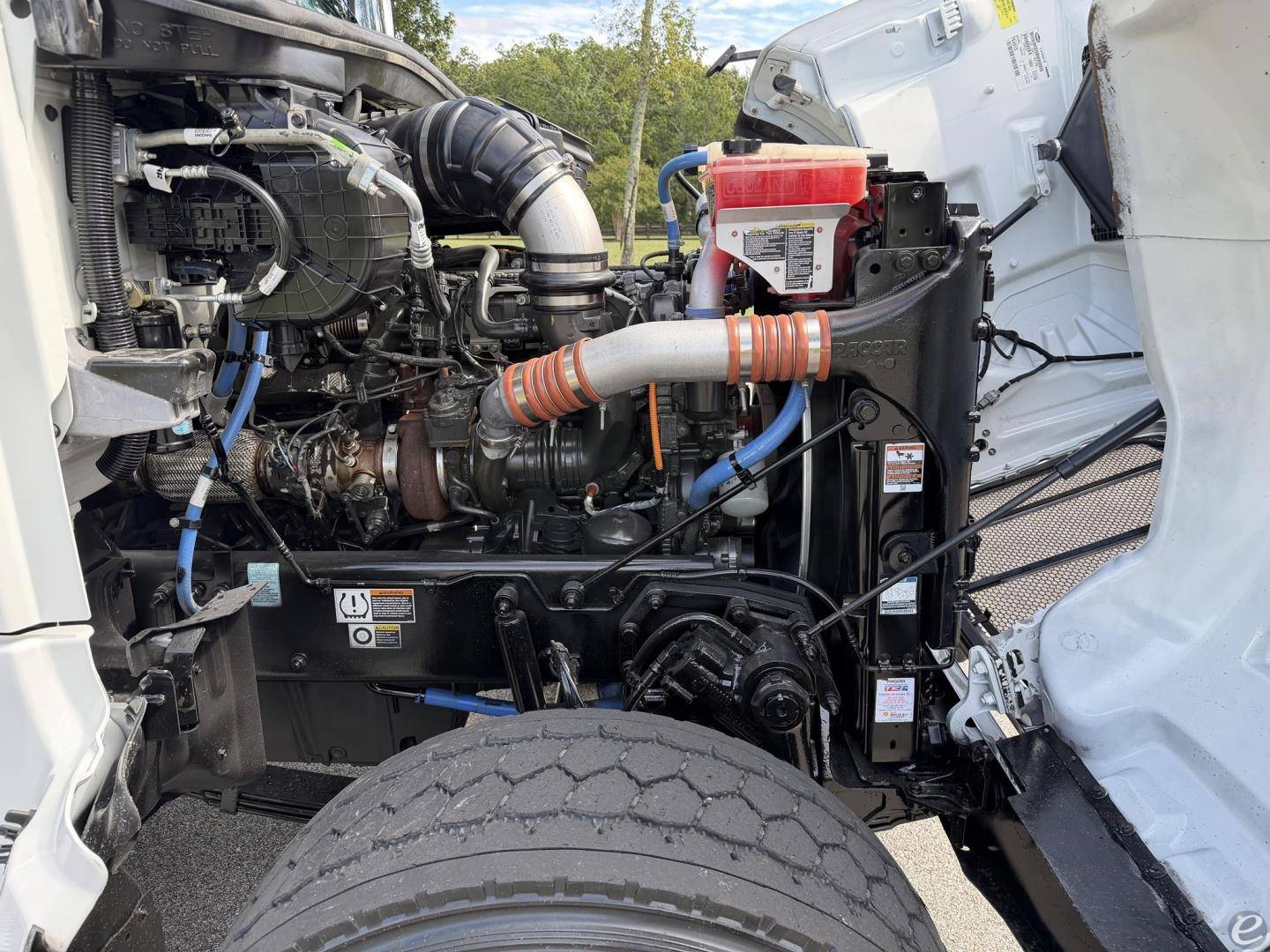 2025 Peterbilt 567