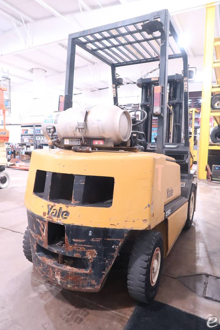 2002 Yale GTP050