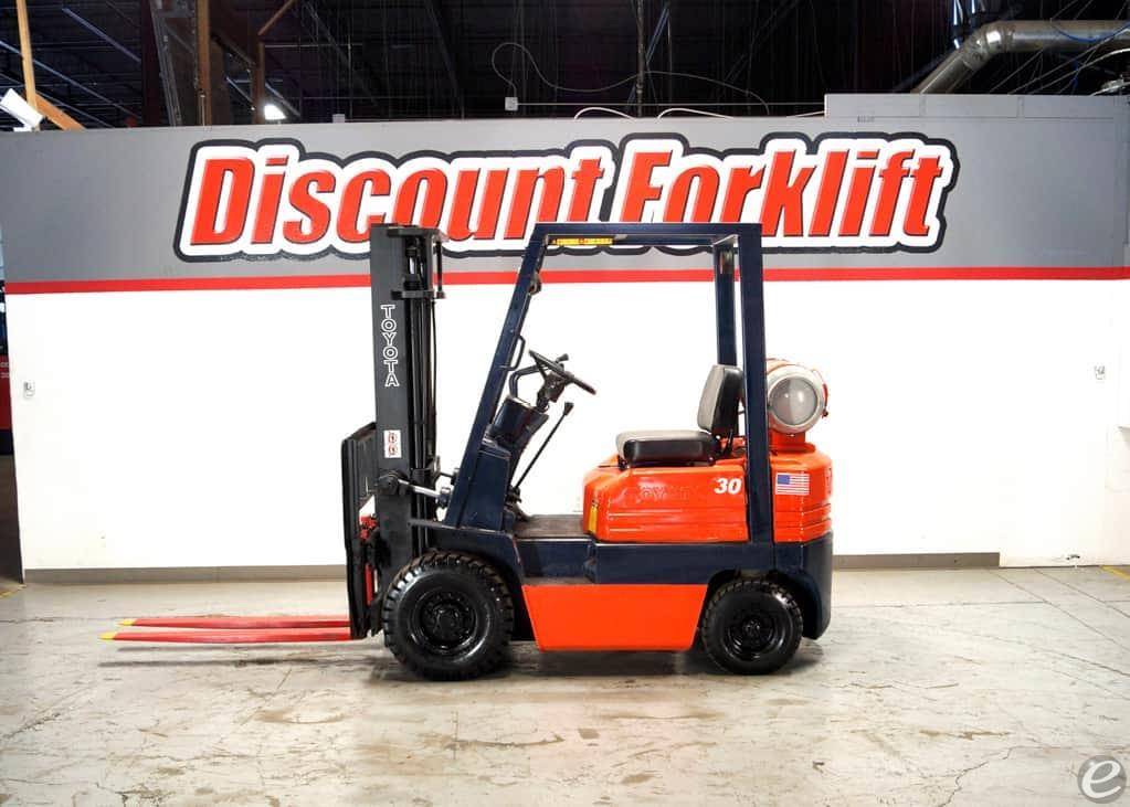 1996 Toyota 6FDU25 Diesel Forklift - 123Forklift