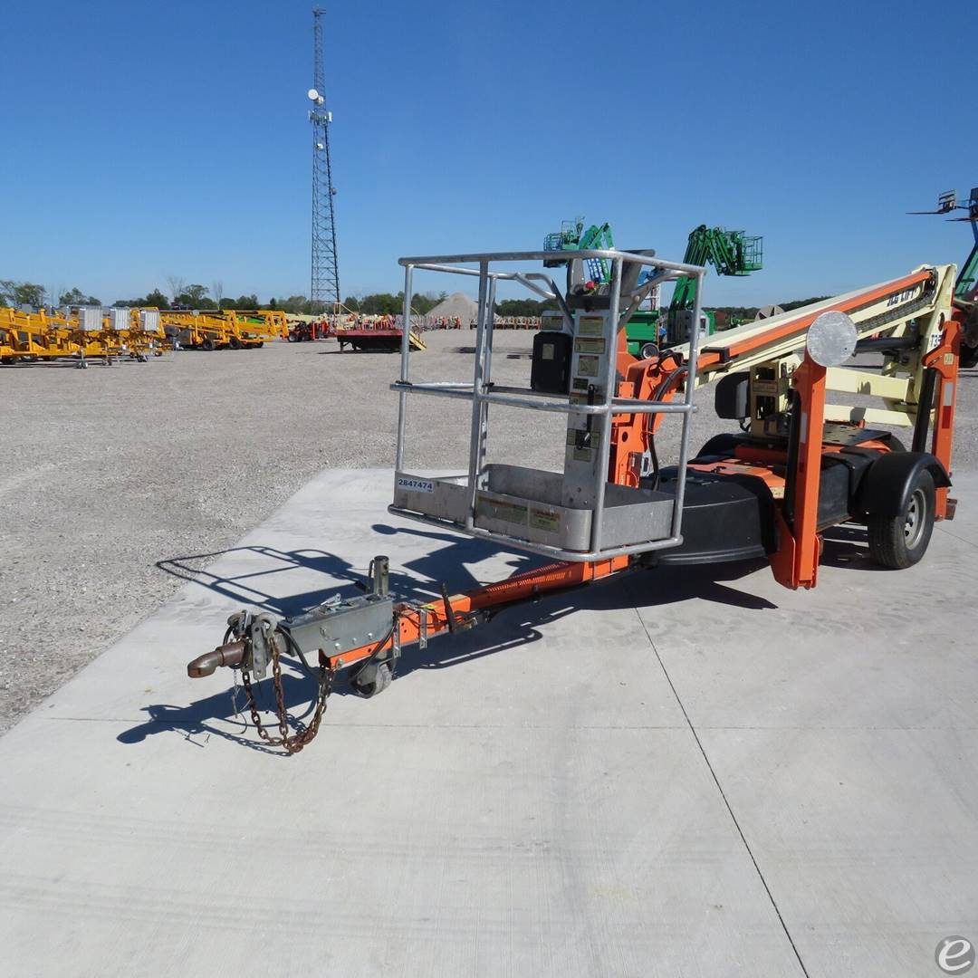 2019 JLG T350