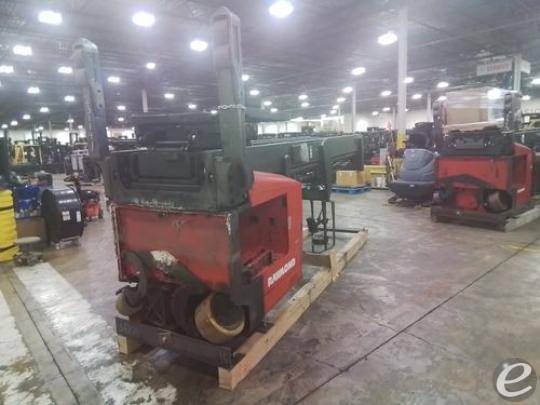 2014 Raymond 752 DR32TT