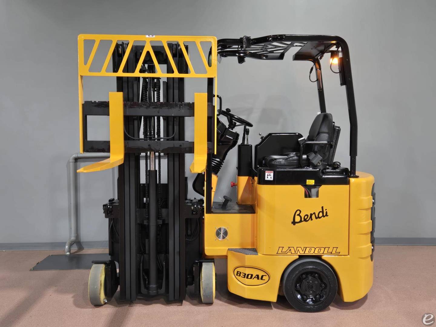 2013 Bendi B30/42E-180D