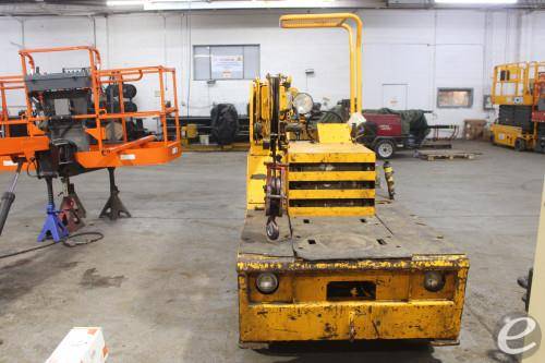 2005 Broderson IC20-1G