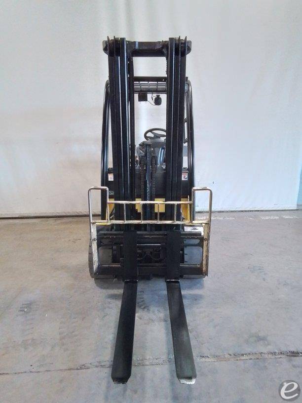 2014 Yale GLP050LX
