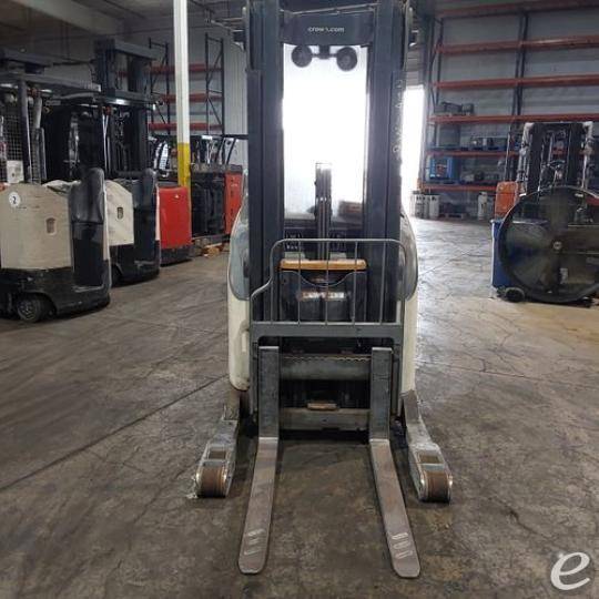 2016 Crown RR5725-45