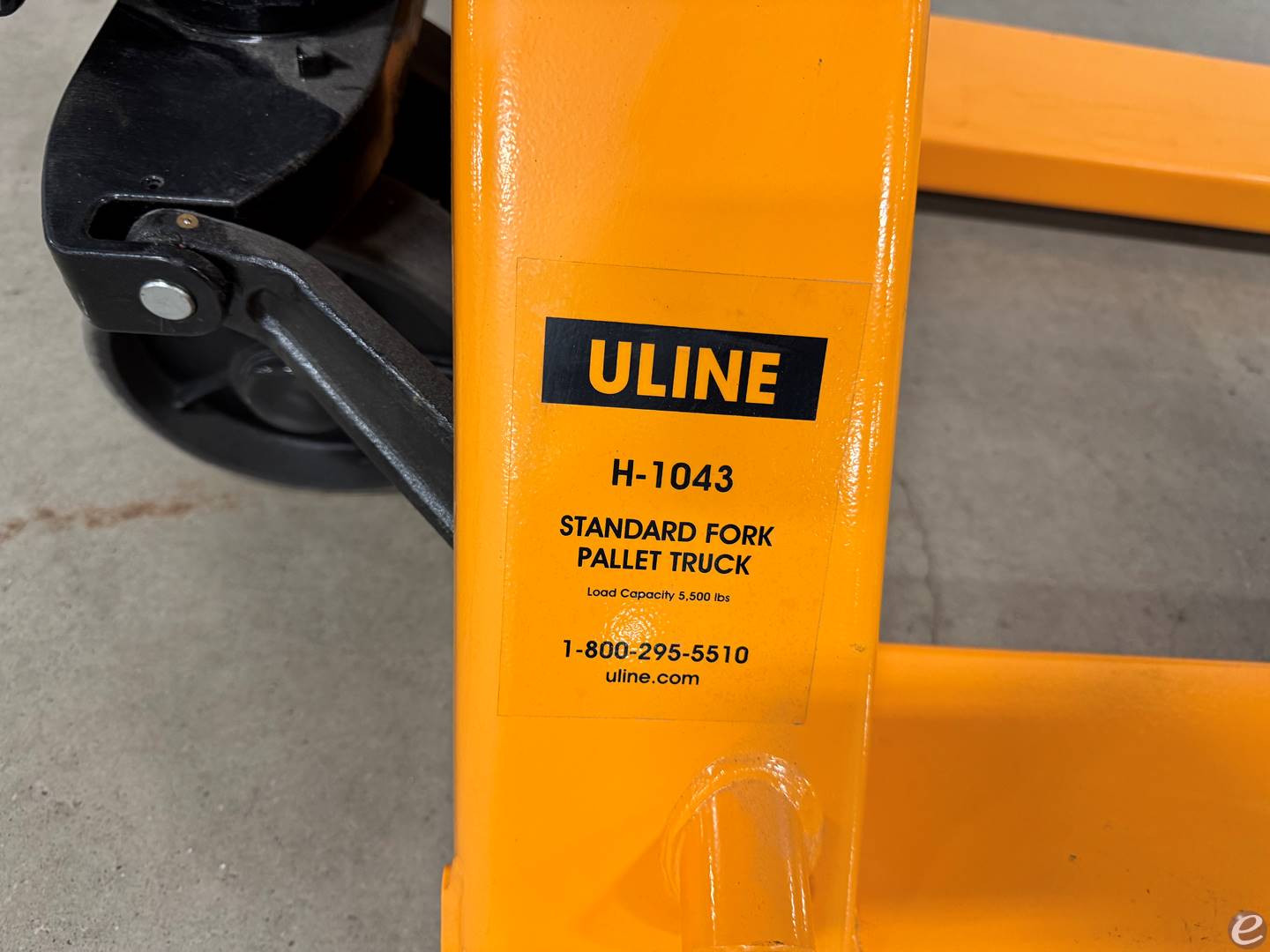 New Uline H-1043 PALLET JACK