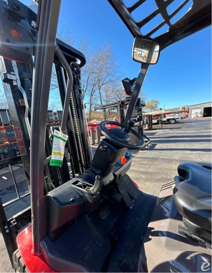 2023 Manitou MI30G