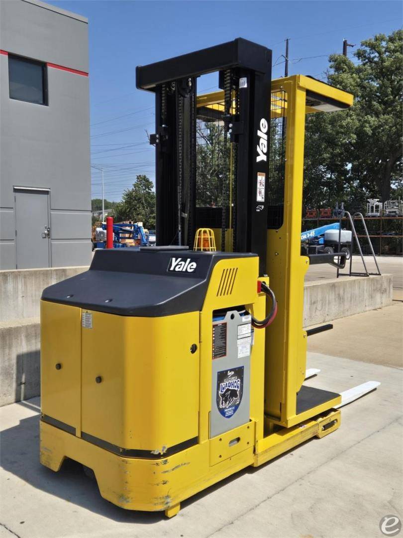 2021 Yale OS030BF Electric Order Picker - 123Forklift