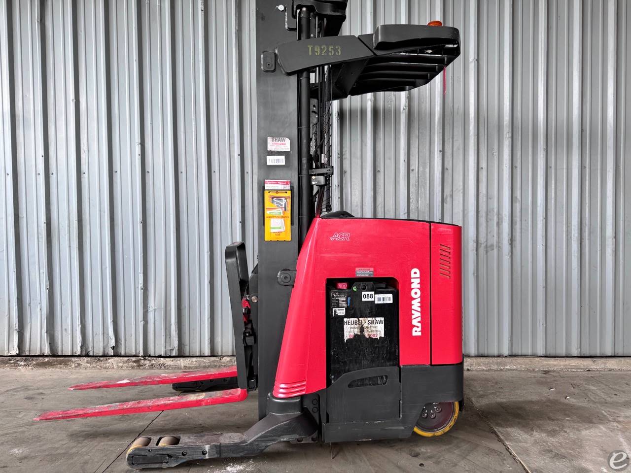 2014 Raymond 750-R45TT Electric Reach Truck - 123Forklift
