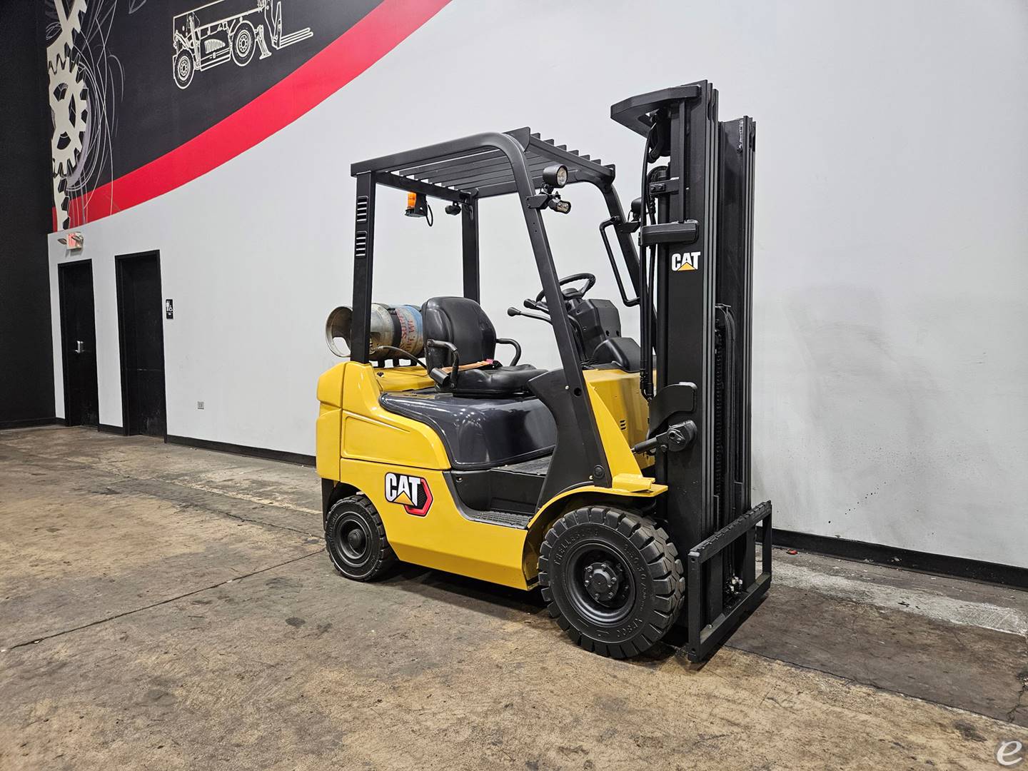 2013 Mitsubishi FG18N