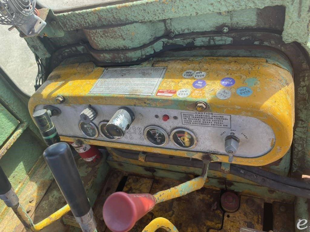 Cat D4D