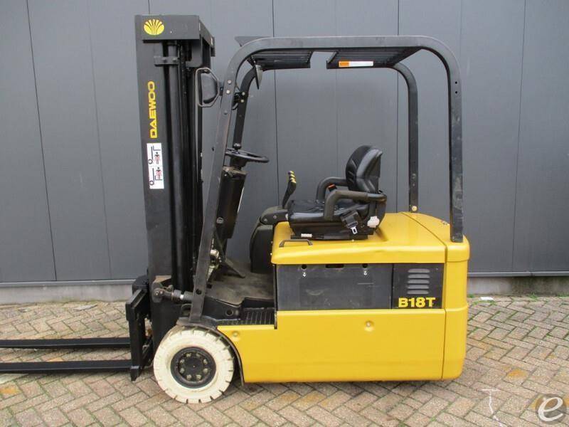 1999 Daewoo BC18T Electric Forklift...