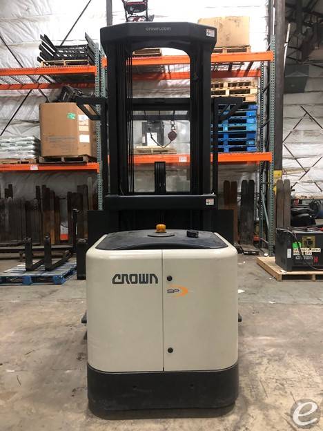 2005 Crown SP 3400