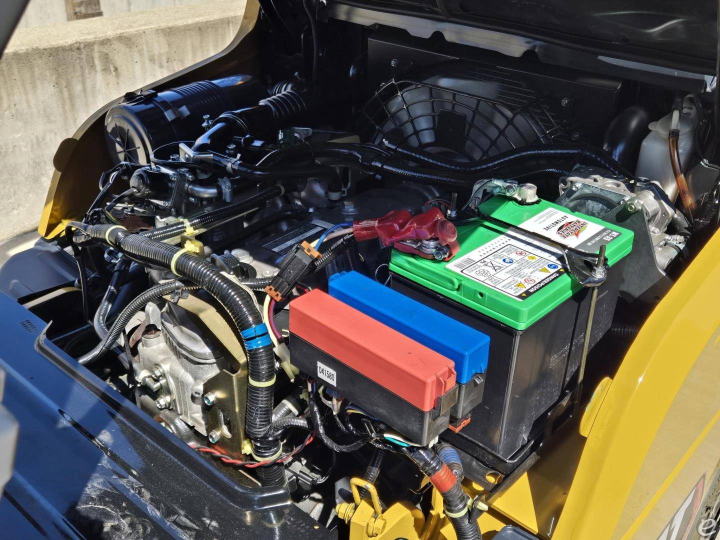 2020 Mitsubishi FGC25N